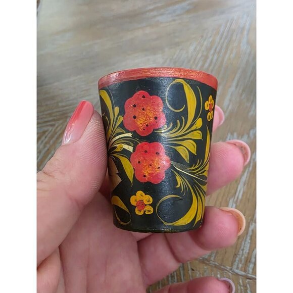 Vintage Hand-Painted Floral Wooden Shot Glasses Set Of 3 - Picture 10 of 16